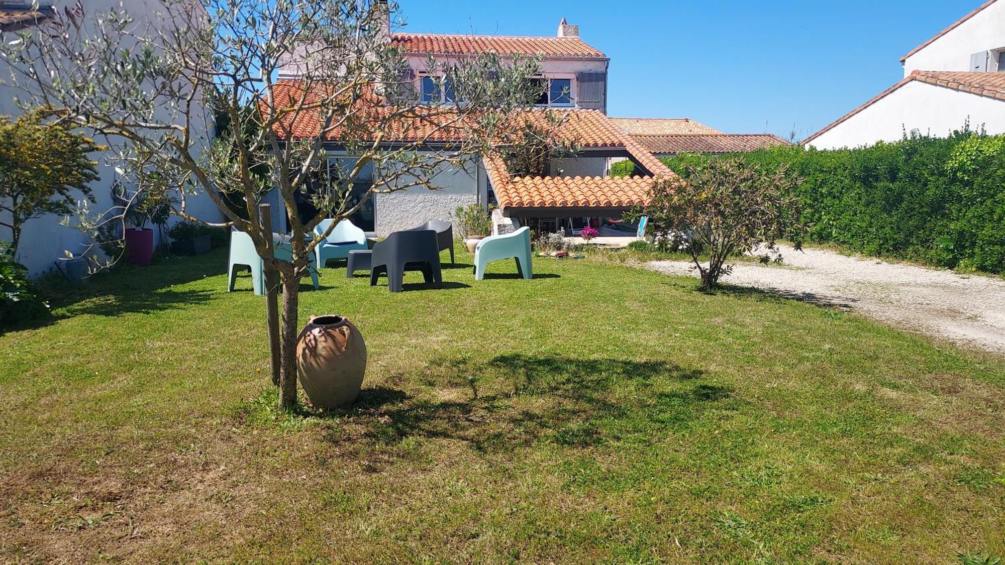 Maison Face A La Mer Rivedoux-Plage Exterior photo